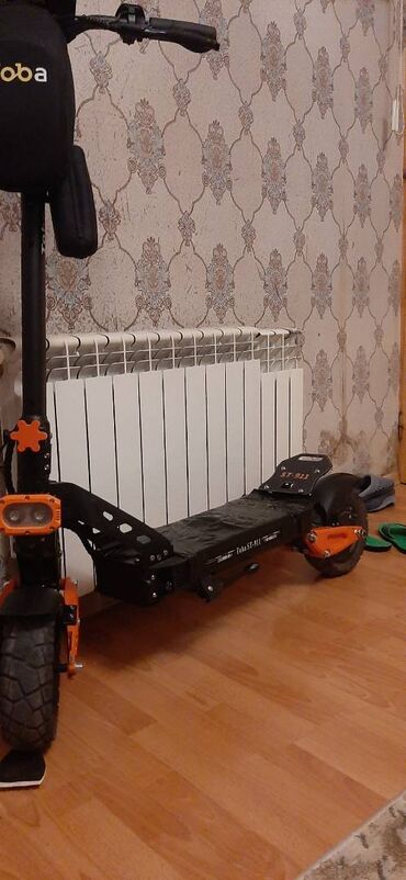 Elektrikli samokatlar: 2 aydır alınıb, pula ehtiyac olduğu üçün satılır. NFC ilə işləyir — 7