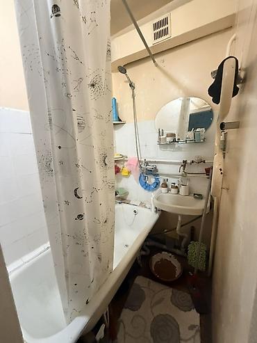 квартира 5 мкрн: 2 комнаты, 49 м², 5 мкр Индивидуалка, 5 этаж, Требуется ремонт — 8