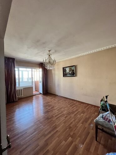 продаю кв 106 серия: 1 комната, 45 м², 106 серия улучшенная, 9 этаж, Старый ремонт