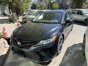 джили авто: Toyota Camry: 2020 г., 2.5 л, Автомат, Бензин, Седан — 1