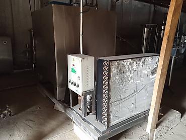 Другое оборудование для пищевой промышленности: Автоматическая линия розлива и укупорки напитков Комплект — 9