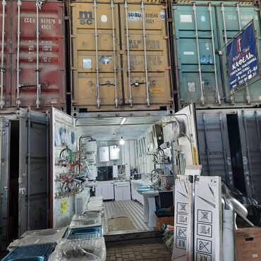 стройматериалы in Кыргызстан | ДРУГИЕ СТРОИТЕЛЬНЫЕ МАТЕРИАЛЫ: Контейнер с местом контейнер под бизнес контейнер на базаре
