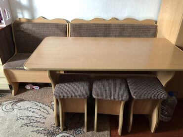 закройный стол: Комплект стол и стулья Кухонный, Б/у