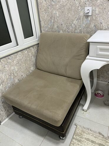 кресло для детей в машину: Kreslo, Parça