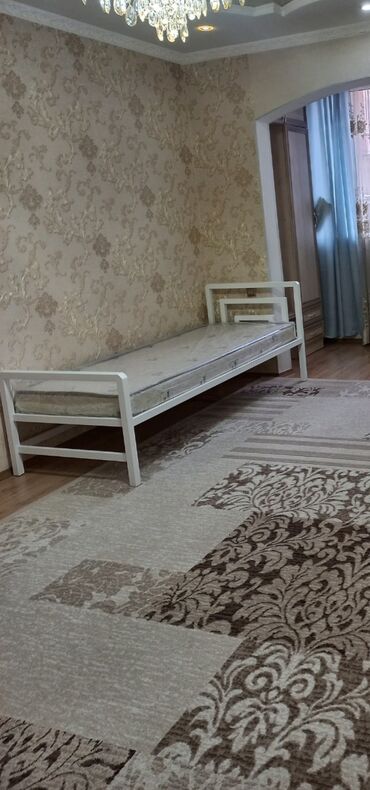 Долгосрочная аренда комнат: 30 м², С мебелью