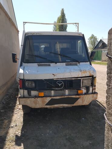 мануальный терапевт ош: Mercedes-Benz : 1990 г., 0.3 л, Механика, Бензин, Бус