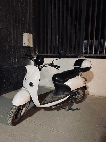 мотоциклы и мопеды: Продаю скутер 🛵 Скутер в хорошем состоянии, полностью на ходу