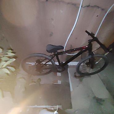 İdman velosipedləri: Şəhər və yüngül off-road üçün dağ velosipedi - Rəng: qara/gövdə — 4
