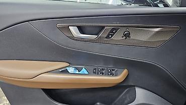 Dongfeng: Dongfeng : 2021 г., 2 л, Автомат, Электромобиль, Седан — 13