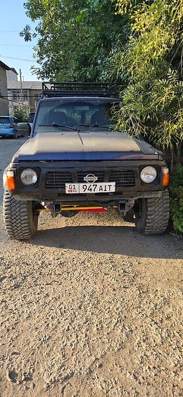 Nissan Patrol: 1994 г., 2.9 л, Механика, Дизель, Внедорожник
