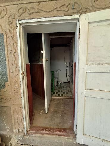 Продажа коттеджей и домов: Продается дом 70000$ 3 комнаты кухня at lalafo.kg — 12 Продажа коттеджей и домов: Продается дом 70000$ 3 комнаты кухня — 12