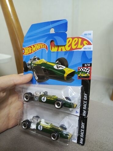 барби шкаф для одежды: 2 models