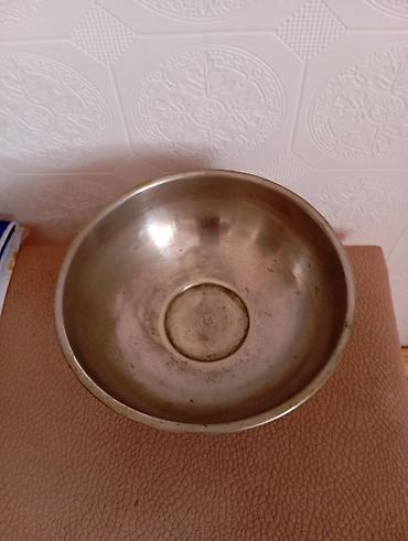 dipcek qablari: Metal qab – ayaqlı, klassik dizayn - Material: metal (gümüşü rəng — 3