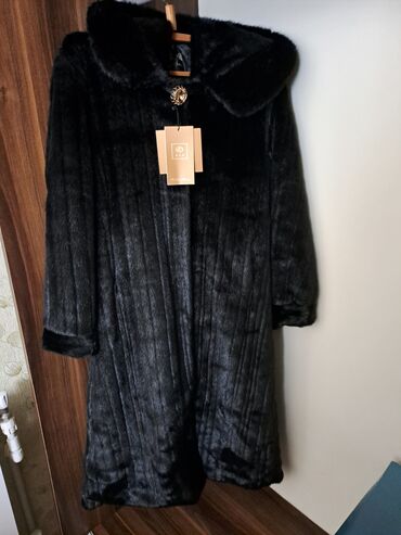 женские велюровые халаты: Шуба, 2XL, цвет - Черный at lalafo.az женские велюровые халаты: Шуба, 2XL, цвет - Черный