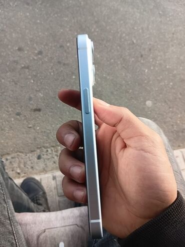 Apple iPhone: IPhone 15, Ağ, Face ID — 7