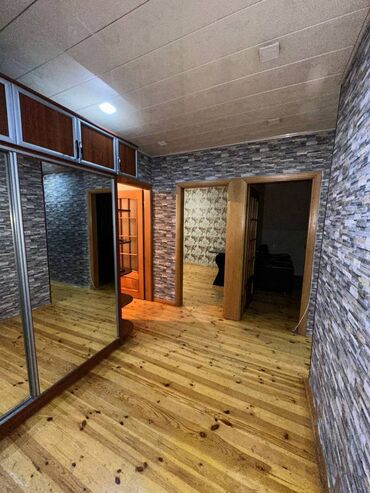 Uzunmüddətli kirayə mənzillər: Suraxanı Rayonu Yeni Günəşli D Massivi Ballı Market 4 otaq. Mərtəbə — 9