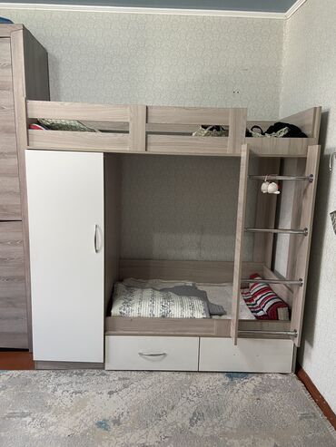 кровать бишкек цена: Кара-Балта Продаю срочно! Двухъярусная кровать со встроенным шкафом