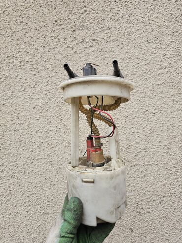 Бензонасосы: Бензонасос Ford 2005 г., Б/у, Оригинал, Германия — 13