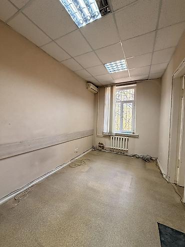сдаю 1 кв бишкек: Сдаю Офис целиком: 200 м², В частном доме, Первая линия, С отдельным входом, С отдельным санузлом — 2