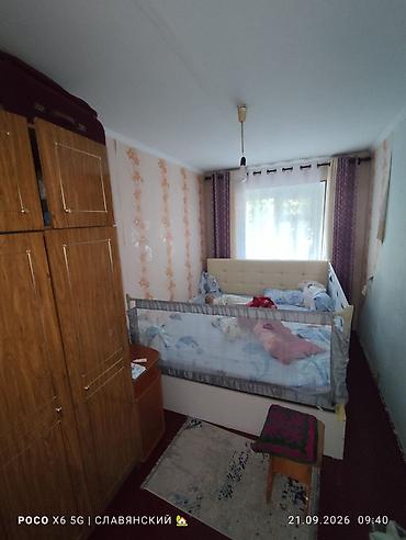 микрорайоны: 3 комнаты, 55 м², 104 серия, 2 этаж, Требуется ремонт — 9