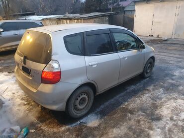 Honda: Honda Fit: 2003 г., 1.3 л, Вариатор, Бензин, Хэтчбэк