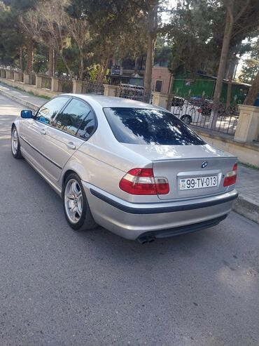 BMW: BMW 320: 2.2 l | 2003 il Sedan — 11