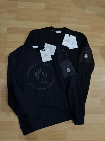 шикарный золотые комплекты с бриллиантами: Свитшот Moncler, мужской, черный. - Классический крой с круглым