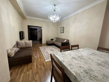 bakixanov residence 2: ,,,Xətai r/n, XƏTAİ mt.-na 5 dəqiqəlik piyada məsafədə yerləşən,16