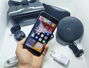 Apple iPhone: IPhone 7 Plus, Б/у, 128 ГБ, Черный, Наушники, Зарядное устройство, Защитное стекло, 89 % — 7