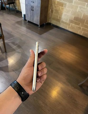 ayfon adapdiri: IPhone 11, 128 GB, Zəmanət, Face ID, Sənədlərlə — 4