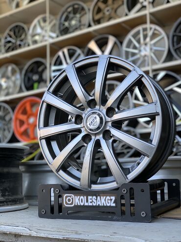 Диски: Литые Диски R 15 AC Schnitzer, Комплект, отверстий - 5, Б/у at lalafo.kg — 6 Диски: Литые Диски R 15 AC Schnitzer, Комплект, отверстий - 5, Б/у — 6