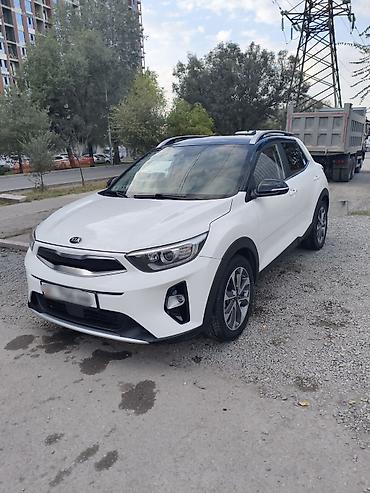 Kia Stonic: 2019 г., 1.4 л, Автомат, Бензин, Кроссовер