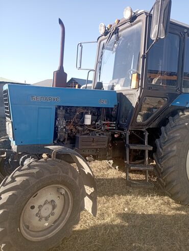 Тракторы МТЗ (Беларус): Трактор Беларус МТЗ 82.1 - Полный привод (4х4), передний ведущий мост — 7