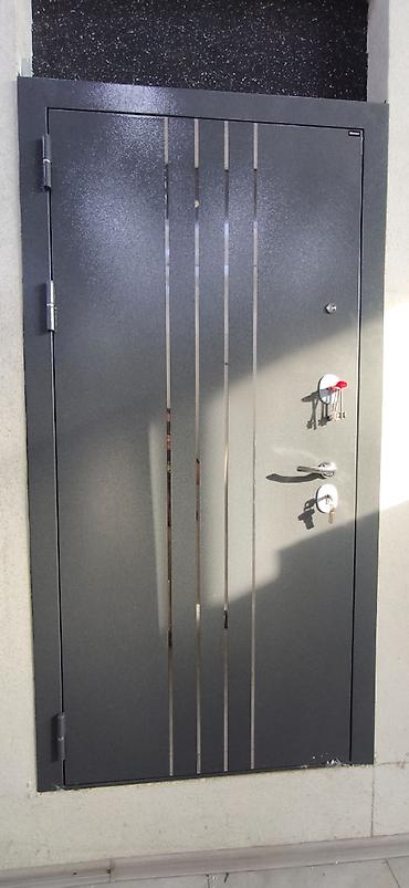 Məhsul: Metal giriş qapısı - Material: Tam polad konstruksiya, möhkəm