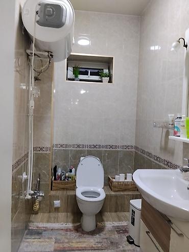 орда инвест: 🏡 Продаётся уютный двух этажный дом в ж/м Ак Ордо 2 📐 Площадь дома — 7