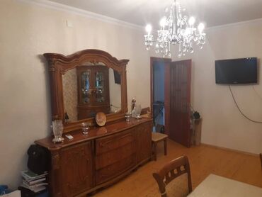 Köhnə tikili: Bakı, 3 otaqlı, Köhnə tikili, 85 kv. m — 2