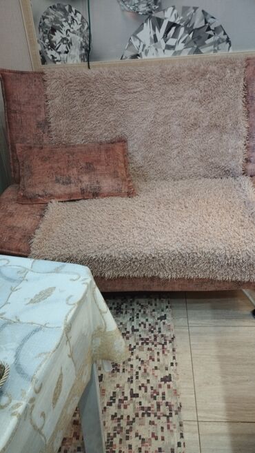 деревянный диван: Б/у