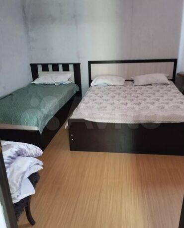 Uzunmüddətli kirayə mənzillər: Salamunaleykum Menzil kiraye verilir öz menzilimdir iki mertebelidir — 9