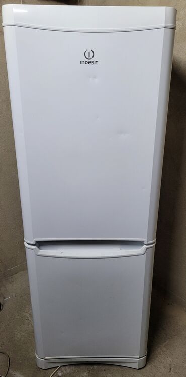 Холодильники: Холодильник Indesit, Б/у, Двухкамерный, Total no frost, 60 * 170 * 60