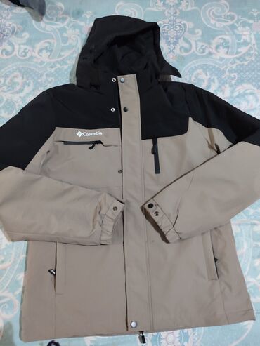зимние мужские куртки с капюшоном: Куртка