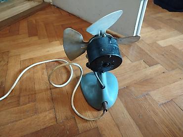Stoni ventilatori: Stari retro ventilator.Ne znam da li je kompletan. Cini mi se da fali na lalafo.rs — 16 Stoni ventilatori: Stari retro ventilator.Ne znam da li je kompletan. Cini mi se da fali — 16