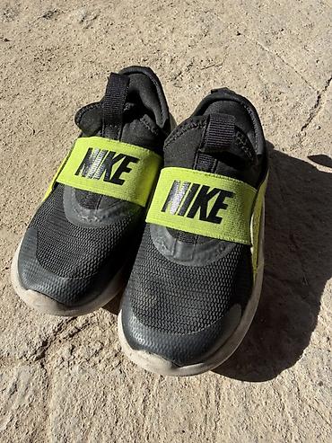 сланцы nike: Детские кроссовки Nike (BR27 / CN170)б/у - Модель с эластичной — 1