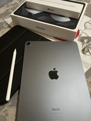 Планшеты: Планшет, Apple, память 64 ГБ, 10" - 11", Wi-Fi, Классический цвет - Серебристый