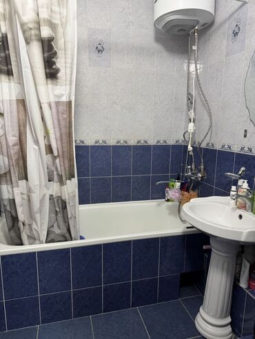 квартира семная: 3 комнаты, 82 м², 106 серия, 1 этаж, Евроремонт
