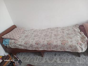 Односпальная деревянная кровать классического дизайна. Особенности: - at lalafo.kg Односпальная деревянная кровать классического дизайна. Особенности: -