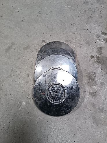 калпаки авто: Комплект колпаков на диски Volkswagen — 4 штуки. дивметр не знаю — 2