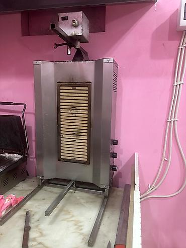 4 gozlu doner aparati 420 azn 
Unvan Baksol yolu. Xumar