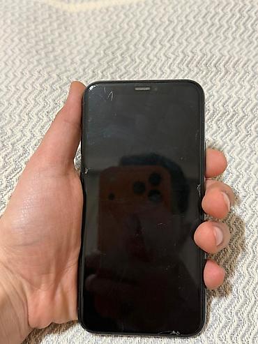 Apple iPhone: IPhone 11 Pro, Б/у, 256 ГБ, Черный, 72 % — 1