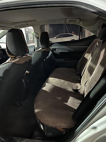 rd 1: Toyota Corolla: 2018 г., 1.8 л, Автомат, Гибрид, Седан — 8