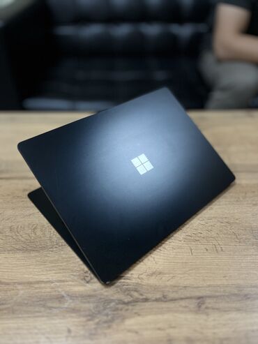 Ноутбуки: Ультрабук, Microsoft Surface, 8 ГБ ОЗУ, Intel Core i5, 14 ", Б/у, Для работы, учебы, память SSD